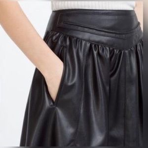 Zara basic A line faux leather skirt